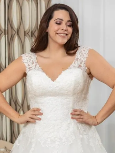 CURVY (II)