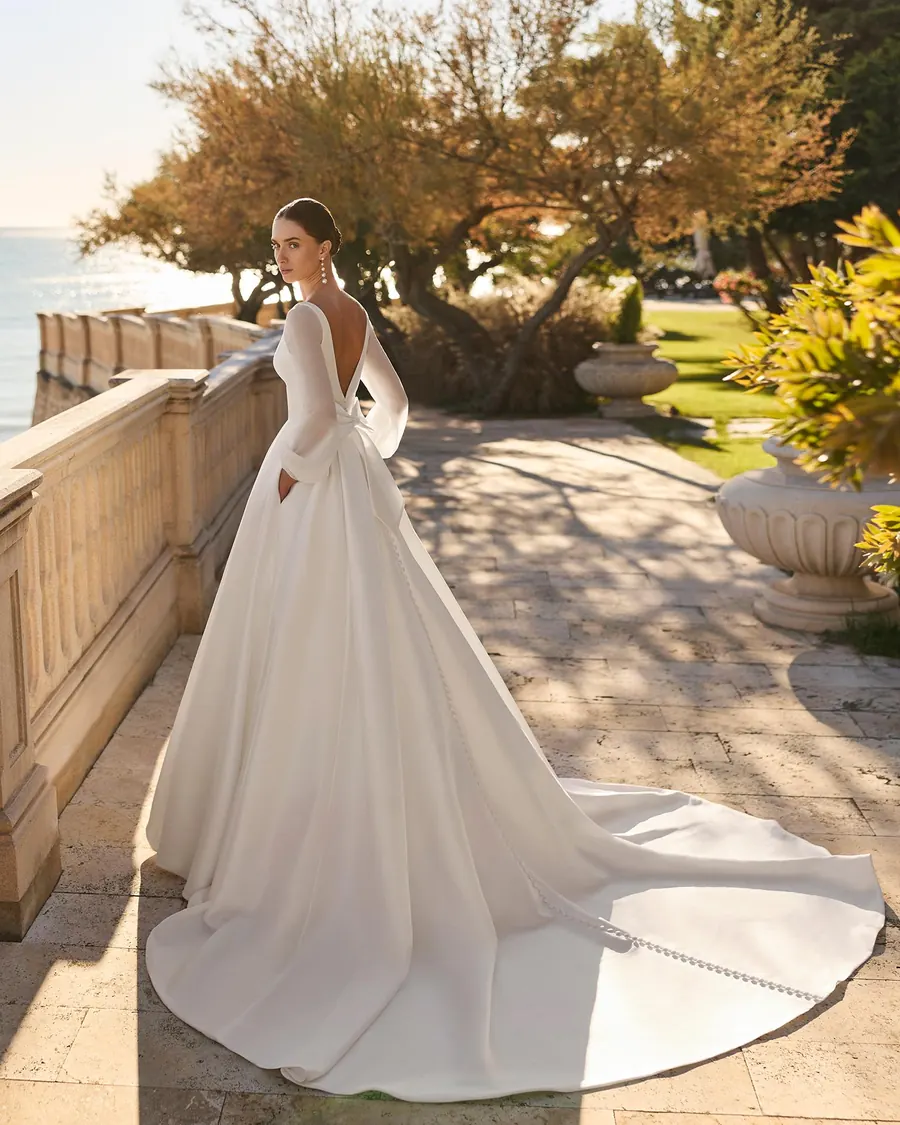 Frida — Luna Novias (3. pohled)